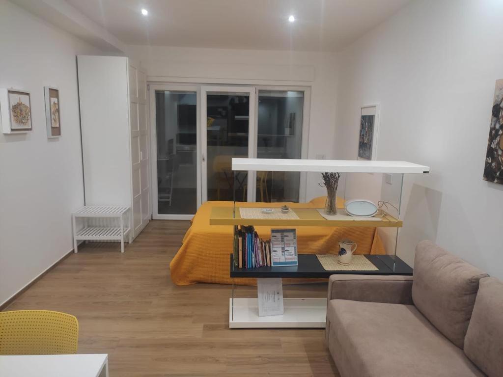 Domus13-With Private Parking Apartment Bari Exterior photo
